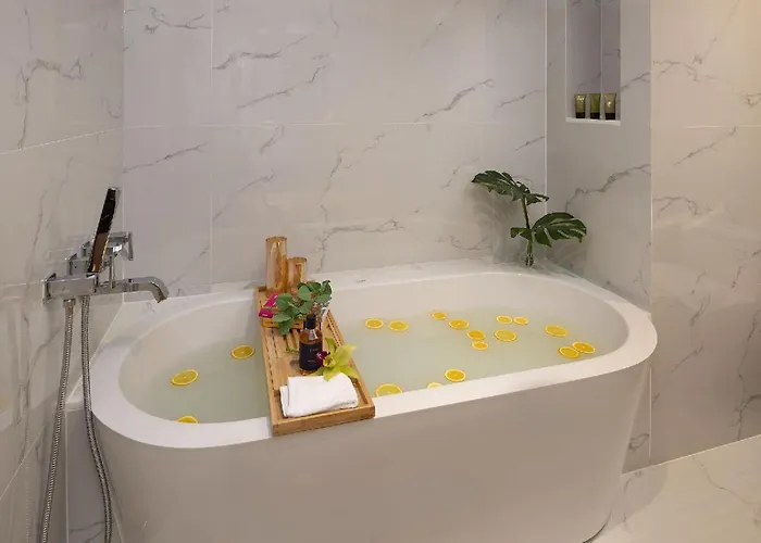 Hotell Valia Sukhumvit 24 By Kingston 5*