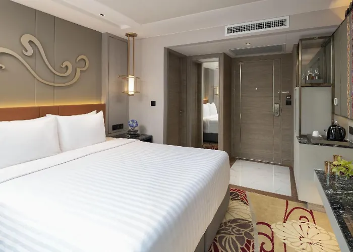 Hotel Valia Sukhumvit 24 By Kingston