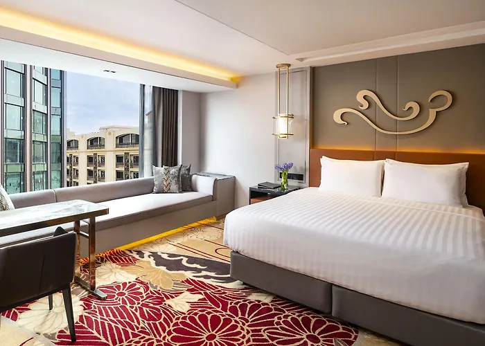 Valia Sukhumvit 24 By Kingston Отель