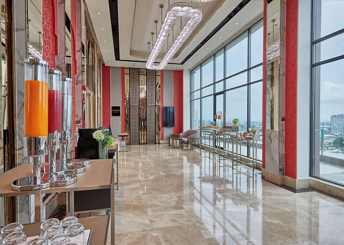 Valia Sukhumvit 24 By Kingston Отель 5*